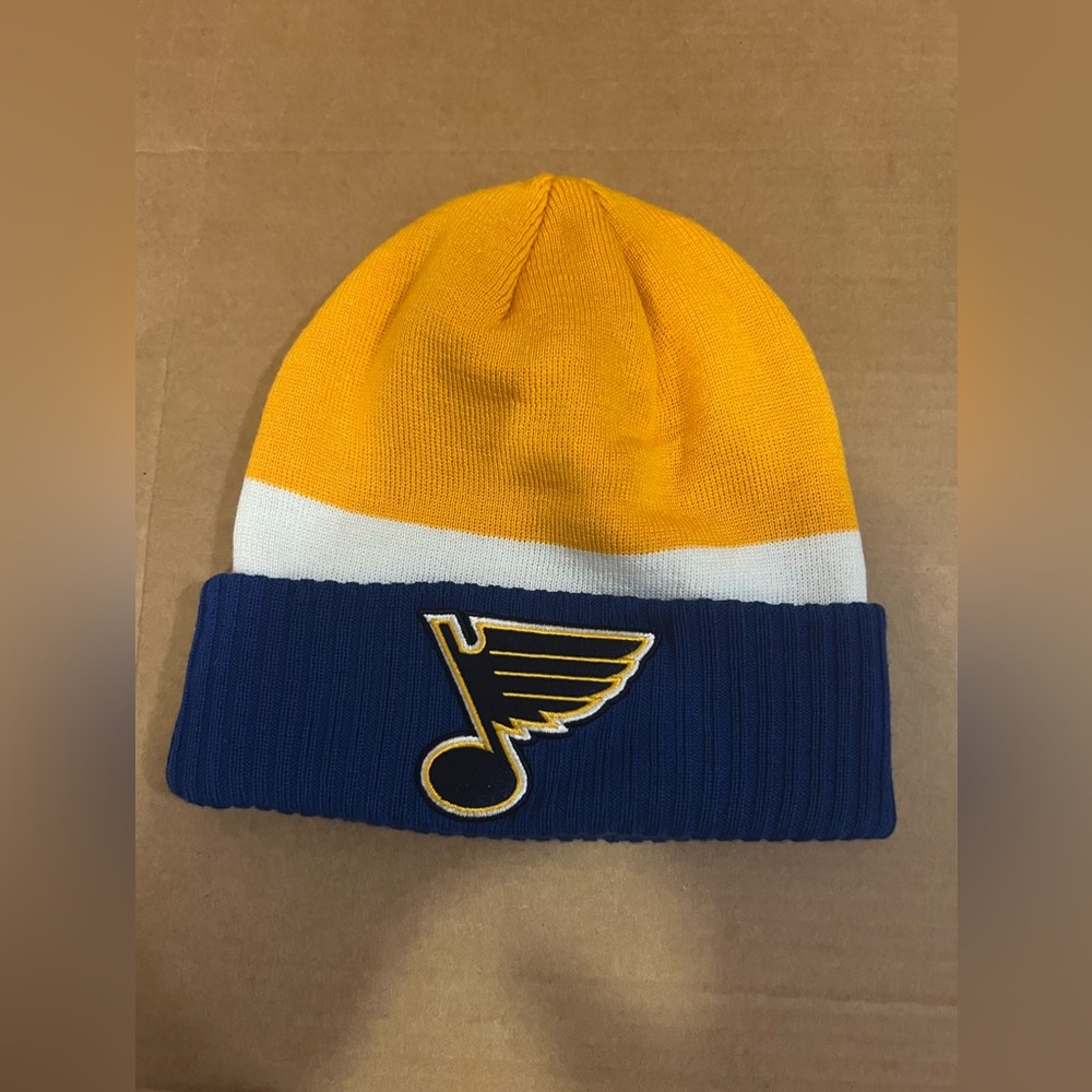 Fanatics Brand St.Louis Blues Winter Knit Hat - OSFA - Blue / Yellow